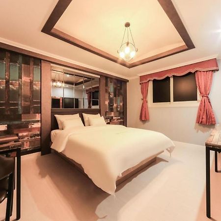 Geoje A-Plus Hotel Εξωτερικό φωτογραφία