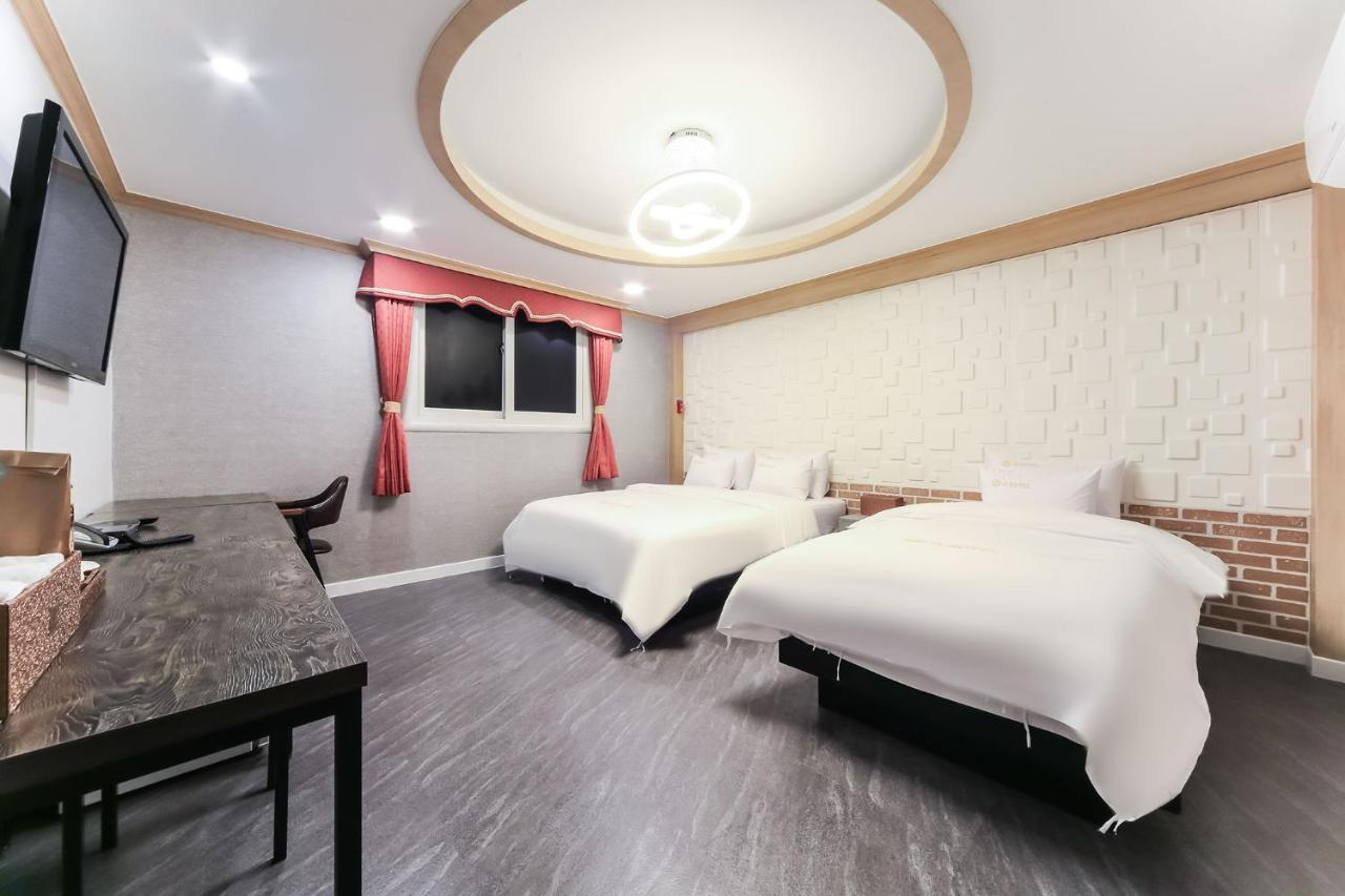 Geoje A-Plus Hotel Εξωτερικό φωτογραφία